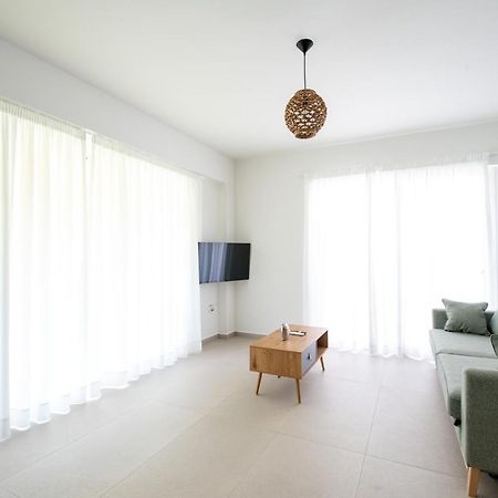 Ennea Suites-Earth Suite Flambouras Ngoại thất bức ảnh